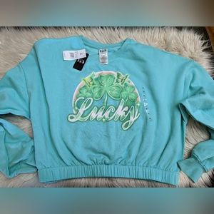 NWT Women's Lucky Sweatshirt Size XL ST Patric Day Irish